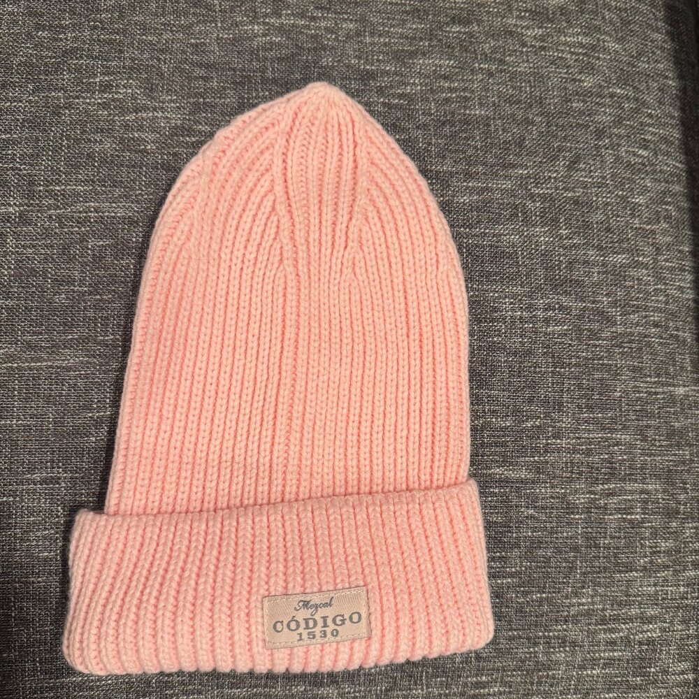 Codigo Piink Beanie Hat Knit Logo
